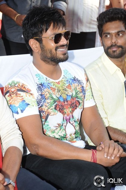 Current-Theega-Movie-Platinum-Disc-Function